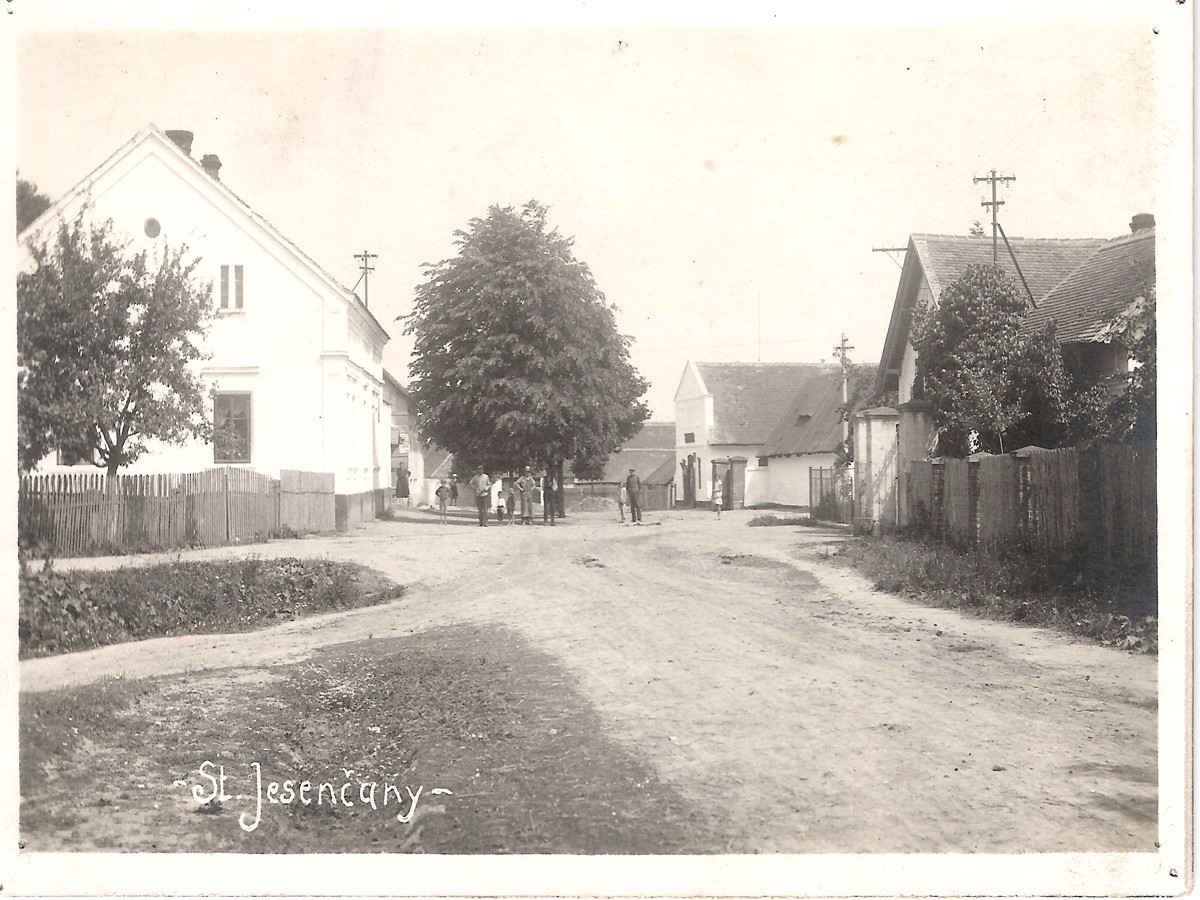 Staré Jesenčany